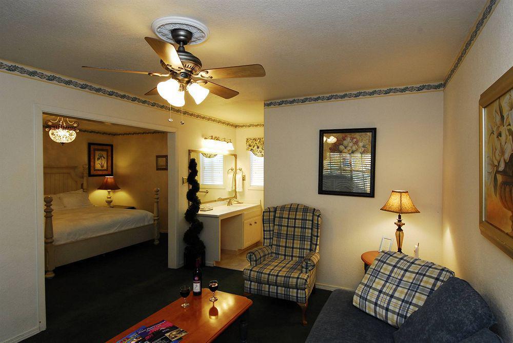 Strawberry Valley Inn Mount Shasta Buitenkant foto