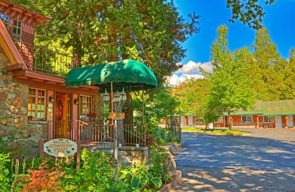 Strawberry Valley Inn Mount Shasta Buitenkant foto
