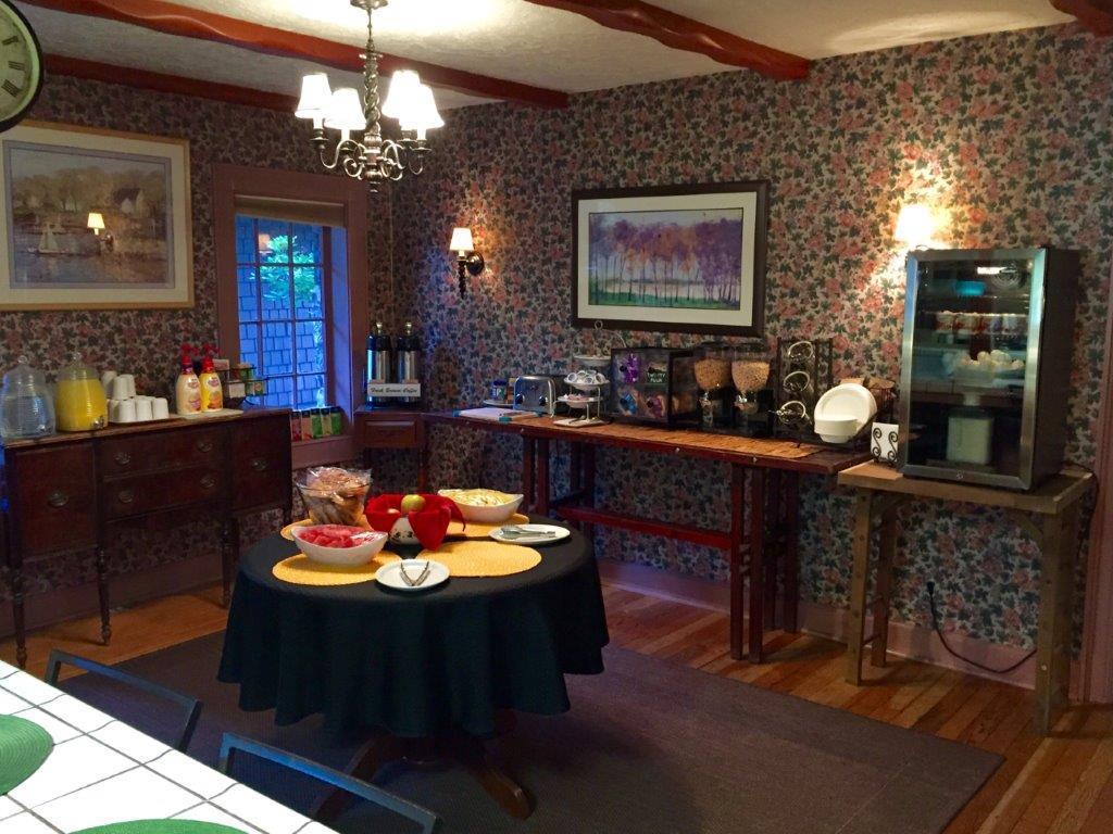 Strawberry Valley Inn Mount Shasta Buitenkant foto